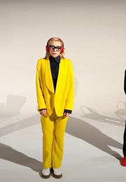 Sparks - The Girl Is Crying in Her Latte (2023)