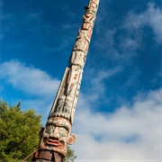 World&#39;s Largest Totem Pole