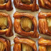 Pear and Chocolate Pastry