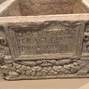 Roman Urn Collection at SAMA