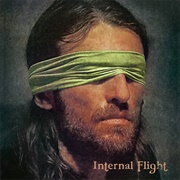 Estas Tonne - Internal Flight
