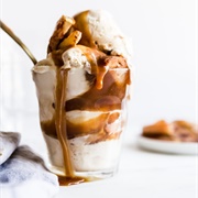 Hot Caramel Sundae