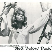 Mary Read (Lisa Gastoni)