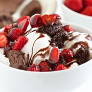 Strawberry Brownie Sundae