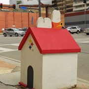 Pittsburgh's Snoopy Doghouse