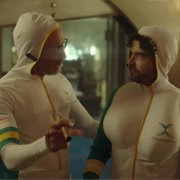 S3.E1: Comin' in Hot