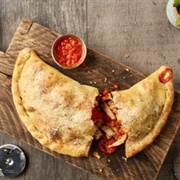 Calzone Carne Piccante (Pork Meatballs-Harissa Chicken-Bolognese)