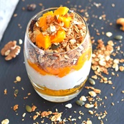 Yoghurt Oat Cream and Mango Crisp