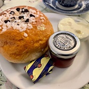 Bath Bun Cream Tea