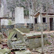 Devil's Hole Ruins