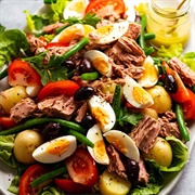 Tuna and Prawn Niçoise Salad