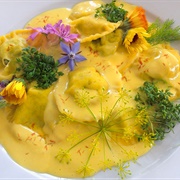 Crab Ravioli With Saffron Sauce