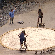 S4.E10: Two Peas in a Pod