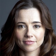 Linda Cardellini