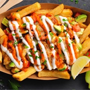 Chicken Schwarma Fries With Tomato, Avocado, Pepper Chili Dip and Lemon Aioli