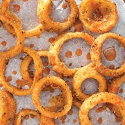 Onion Rings With Hot Sauce