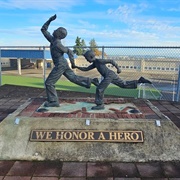 'We Honor a Hero' Memorial