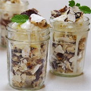 Almond Snap Cookie Sundae