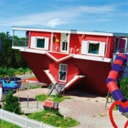 Toppels Verdrehte Welt, Wertheim, Germany