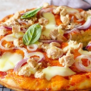 Pizza Con Tonno E Cipolle