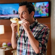 Great News: "Honeypot!" (S2,E3)