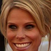 Cheryl Hines (American Actress)
