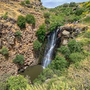 Jilabun Waterfall, Israel