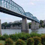 Walnut Street Bridge