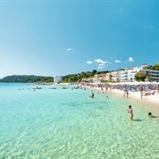 Kallithea, Halkidiki All Those Fur Shops!