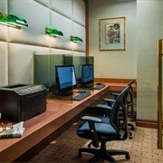 Use Hotel Business Center