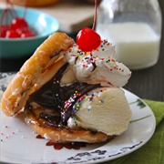 Donut Sundae