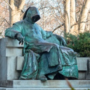 Statue of Anonymus (Miklós Ligeti)