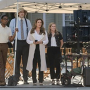 American Auto: "Commercial" (S1,E6)