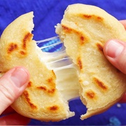 Arepa Con Queso