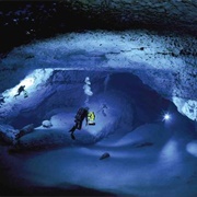 Subsurface Bahamian Caves