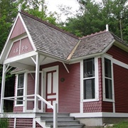 Saranac Lake 'Cure Cottages'