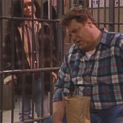 Roseanne: "War and Peace" (S5,E14)