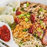 Mee Kolok