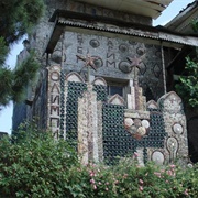 Bottle House of Ganja