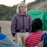 GLOW: "Outward Bound" (S3,E6)