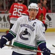Henrik Sedin (Vancouver Canucks) 17 Seasons