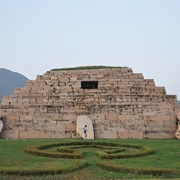 Chinese Pyramids of Xian
