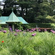Chanticleer Garden