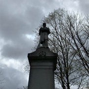 Sentient Civil War Memorial Statue