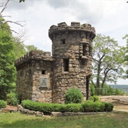 Women's Federation Monument