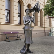 Mary Poppins Statue, Maryborough, QLD, Australia