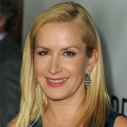 Angela Kinsey