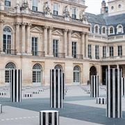 Colonnes De Buren