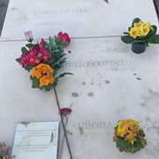 Grave of Julio Cortázar