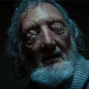 Stranger Things: "Chapter Four: Dear Billy" (S4,E4)